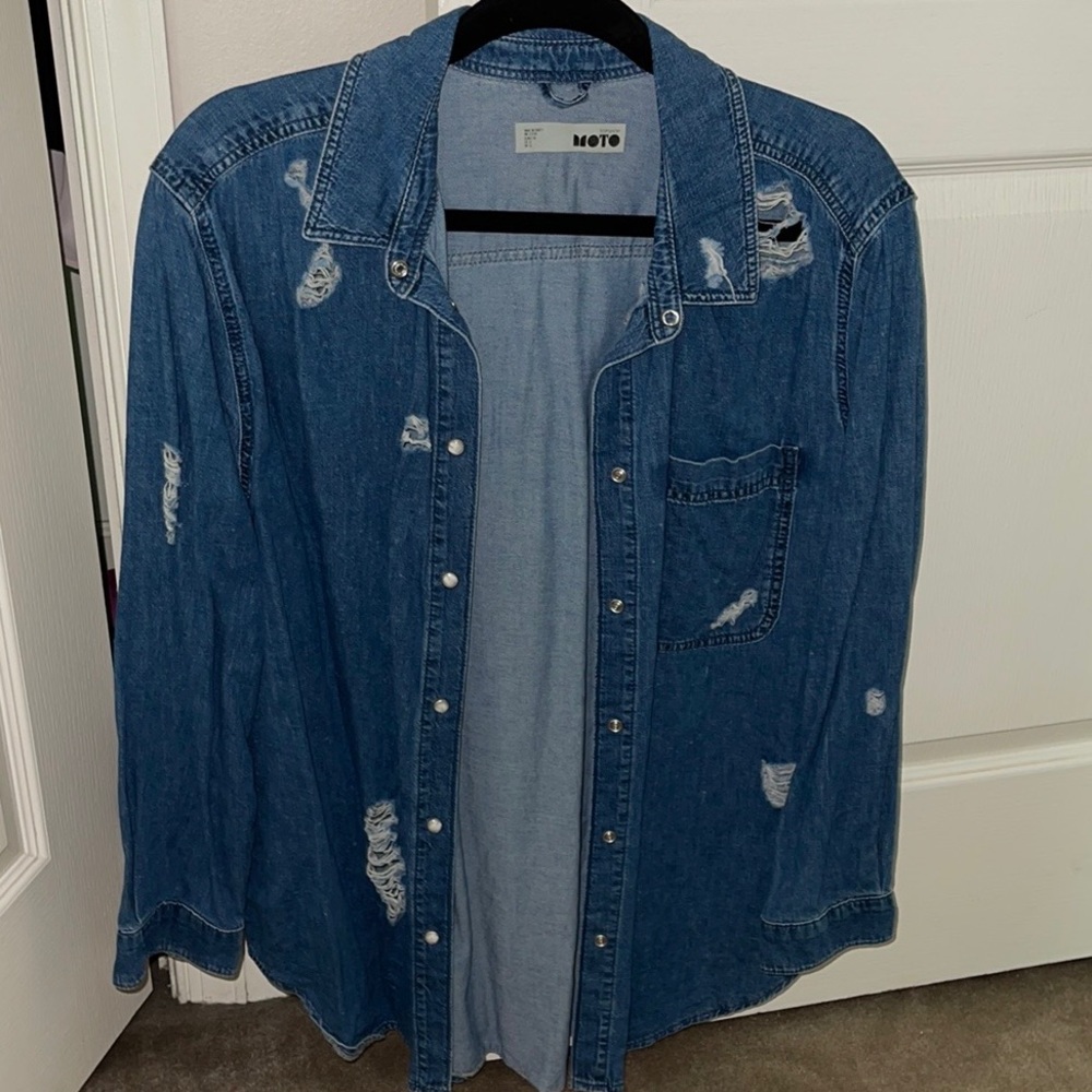 TOPSHOP DENIM BUTTON UP